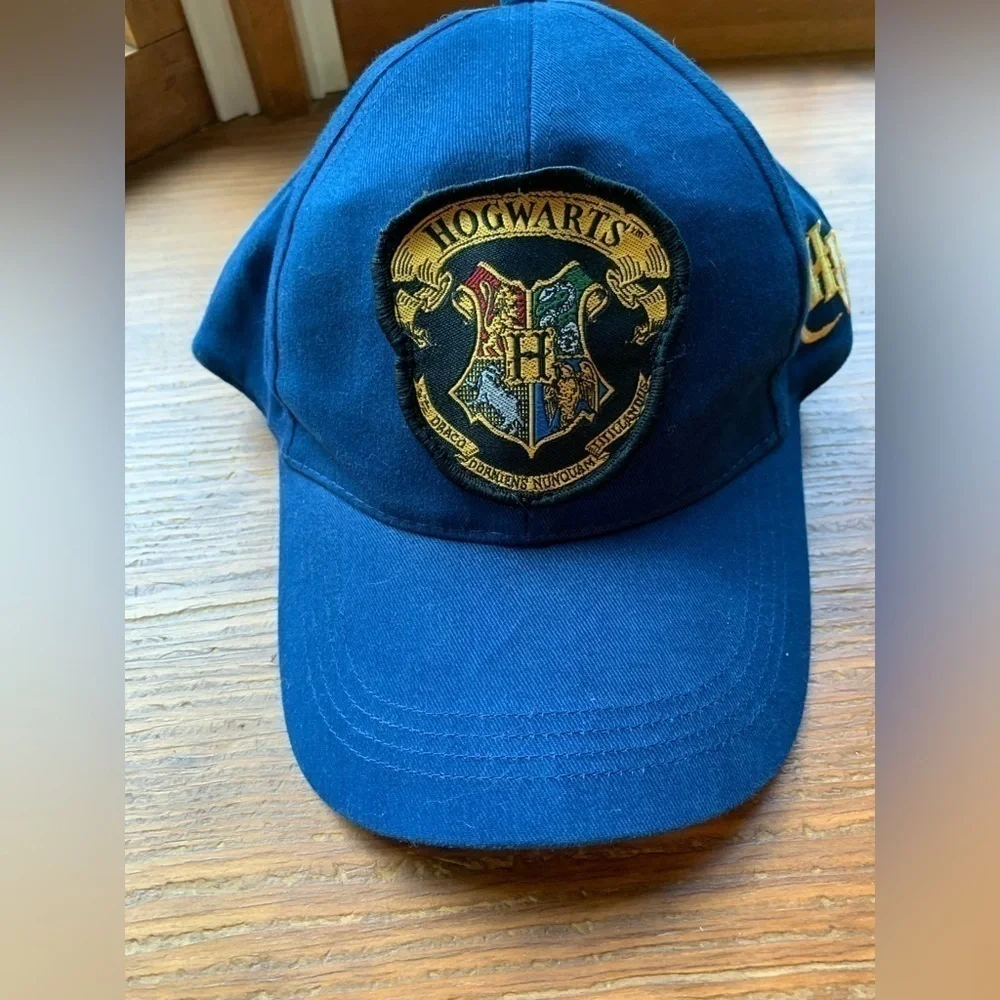 Vintage Blue Harry Potter Hogwarts Hat (2000)